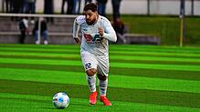 Blick nach vorn: Routinier Luigi „Gino“ Lentisco verspürt noch immer viel Elan und will mit dem FC Erzingen über kurz oder lang wieder ...