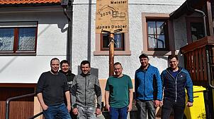 Unser Bild zeigt in Fischbach von links Thomas Bantle, Wendelin Knaus, Fabian Flaig, Jonas Dobler, Julian Emminger und Toni Müller. ...