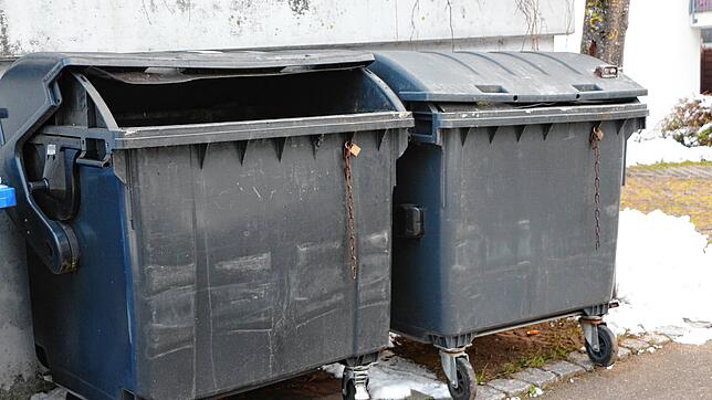 Für die Leerung große Müllbehälter muss im Landkreis Sigmaringen ab dem 1.&nbsp;Januar mehr bezahlt werden. Insbesondere gilt das für ...