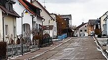 Viele Bürger fragen sich, warum tagsüber öfter das Licht brennt, während es nachts teilweise dunkel bleibt. Arbeiten an der Stettener ...