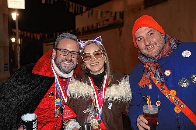 Bild 32: Konstanzer Straßenfasnacht 2025: Am Rosenmontag steigt die Stimmung nochmals