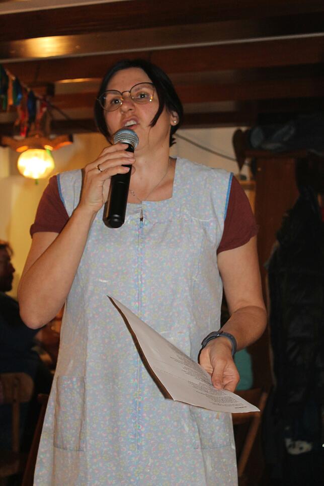 „Ich bin halt doch eine blöde Kuh!“ Sandra Grimm berichtet über ihr Hausfrauendasein.
