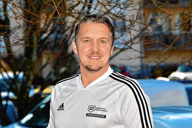 Ralf Brombacher (47) wurde im Sommer 2019 zum Obmann der südbadischen Fußball-Schiedsrichter gewählt. Zuvor stand der langjährige ...