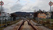 Eine Weiche im Bereich des Stockacher Bahnhofs. Wie es nach der neuesten Weichenstellung im Tarifkonflikt zwischen GDL und SWEG ...