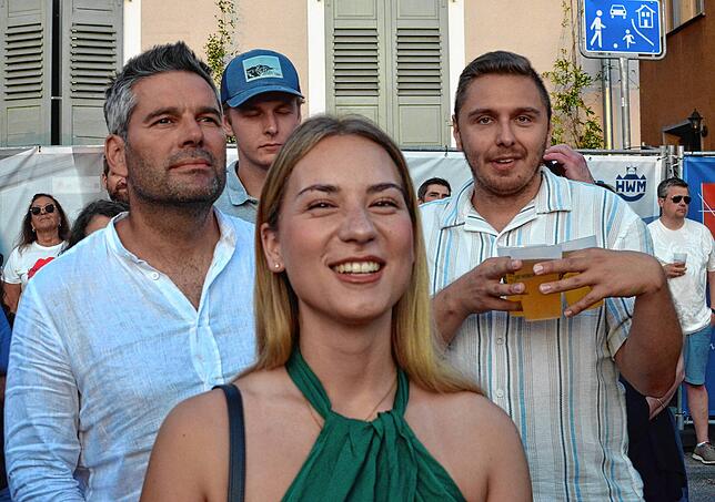 Bild 5: Feiern, Spaß und Laune beim dritten Konzertabend des Markdorf Open-Air 2025