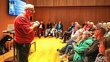 Historiker und Stadtrat Christof Stadler bei seinem Vortrag in der Christuskirche über die dramatischen letzten Stunden des Krieges in ...
