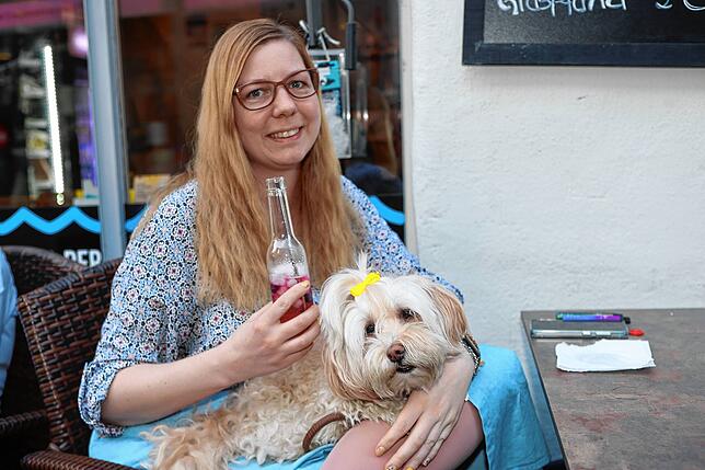 Bild 11: Gassenfreitag am 6. Juni: Hier feiern Einheimische und Besucher in Konstanz