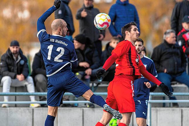 Bild 2: VfB Waldshut siegt 5:4 beim TuS Binzen &ndash; und wir haben Bilder!