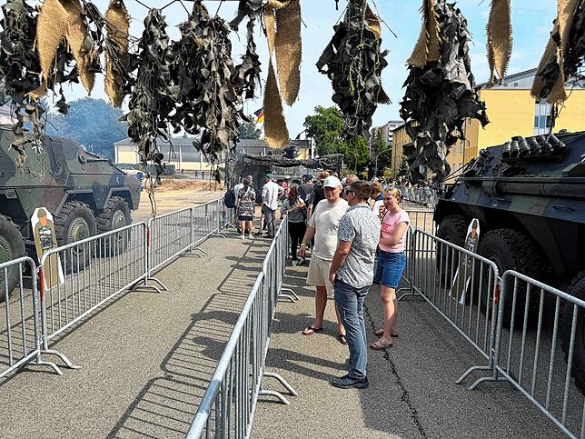 Bild 8: 11.000 Besucher strömen in die Fürstenberg-Kaserne: Eindrücke vom Tag der offenen Tür