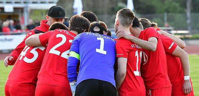Bild 14: FC Tiengen 08 zieht durch ein 4:2 gegen den VfB Waldshut ins Pokalfinale ein