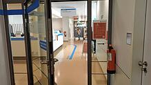 Hier geht es im Konstanzer Klinikum nicht nur zur Notaufnahme, sondern an den Wochenenden auch in die Notfallpraxis, die dieselben ...