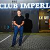 Simon Roger steht vor seinem Club Imperia. Die Frauen mieten hier Zimmer für 100 Euro am Tag, mit den Freiern rechnen sie direkt ab. Pro ...