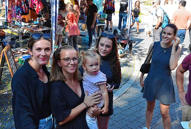 Bild 19: Bilder vom Flohmarkt in Markdorf