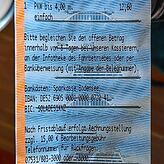 Die Passagiere, die kein Bargeld dabeihatten, erhielten eine Rechnung.