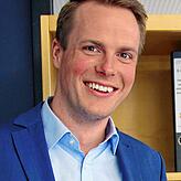 Er geht von einem coronabedingten Gewerbesteuereinbruch von drei Millionen Euro aus: Kämmerer Stefan Krause.