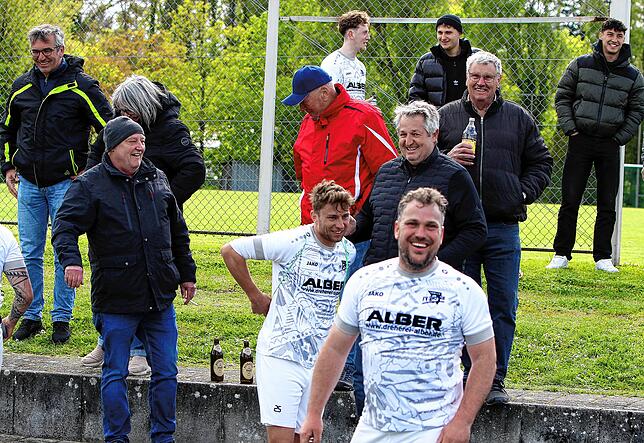 Bild 39: Bildergalerie vom Landesligaduell zwischen FC Überlingen und FV Walbertsweiler-Rengetsweiler
