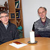 Pfarrer Karlheinz Brandl (links) und der Pfrargemeinderatsvorsitzende Ekkehard Faller Bild: Bernhard Lutz