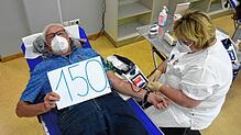 150-mal Blut gespendet hat Otto Thoma aus Häusern seit 1969.