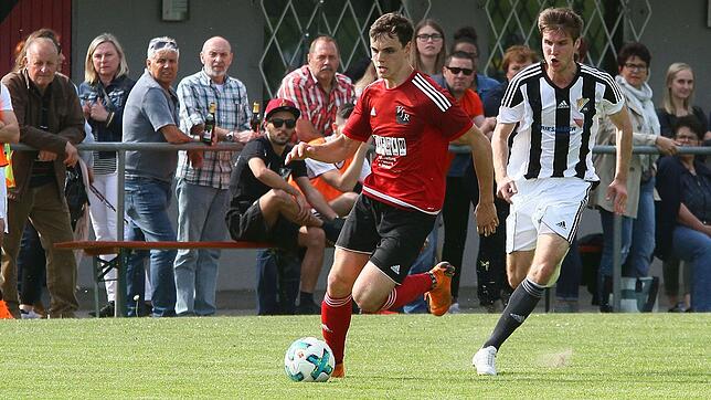 Bild : Fünf Neuzugänge für VfR Bad Bellingen