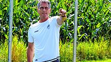 Joachim Ruddies, Trainer des SV Denkingen, muss mit einem torlosen Unentschieden gegen den Türk. SV Konstanz zufrieden sein.