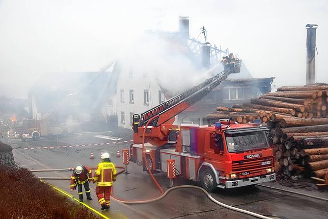 Bild 9: Brand im Sägewerk: Bilder vom Einsatz in Murg-Hänner