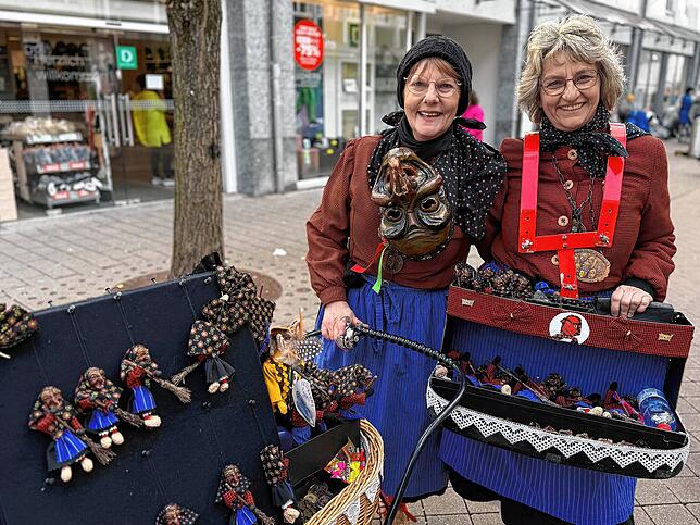 Bild 12: Friedrichshafen erwartet den großen Narrenumzug