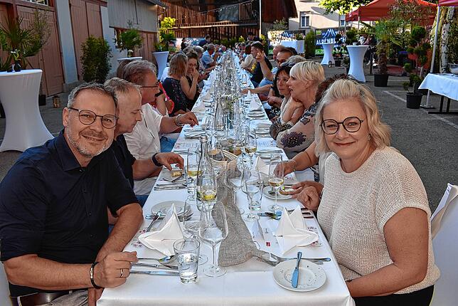 Bild 10: Die besten Bilder von der Langen Tafel zum Gemeindejubiläum