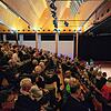Ein schöner Theatersaal im Salem-College, hier beim SÜDKURIER-Podium zur OB-Wahl. Doch ist der Saal auch geeignet für Bekanntgabe und ...