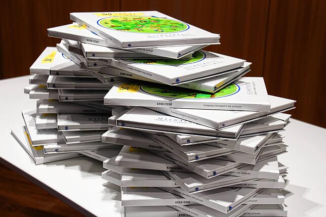 Das Kreisjahrbuch des Landkreises Waldshut zum 50-jährigen Bestehen des Landkreises wird am 2. März im Landratsamt Waldshut vorgestellt.