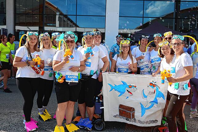 Auch das Team der Stadtverwaltung Friedrichshafen, das als Taucher an den Start ging, wurde mit einem Kreativpreis belohnt.