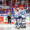 Die Wild-Wings-Profis Ken André Olimb (von links), Filip Reisnecker und Daryl Boyle können sich über einen Punktgewinn in Nürnberg freuen.