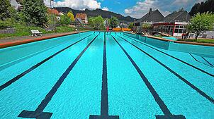 Die Zukunft des sanierungsbedürftigen Freibads Schwimmi in Vöhrenbach ist noch vollkommen offen. Archivfoto: Marc Eich