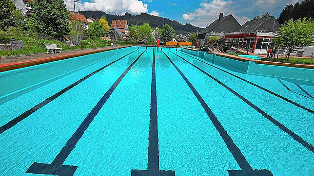 Die Zukunft des sanierungsbedürftigen Freibads Schwimmi in Vöhrenbach ist noch vollkommen offen. Archivfoto: Marc Eich