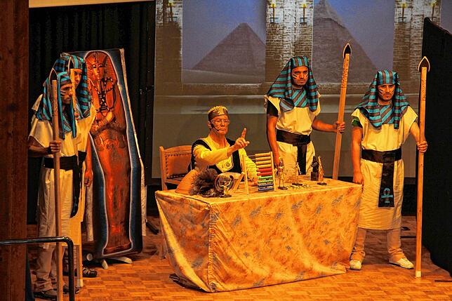 2016: Anlässlich des Stadtfestes 2016 ist in der Stadthalle Andrew Lloyd Webbers Musical &bdquo;Joseph&ldquo; aufgeführt worden. Die ...