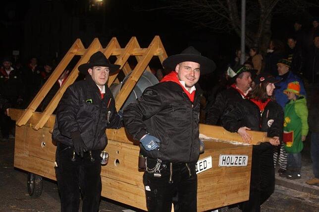 Bild 19: Bilder des große Narrentreffen der Kuhsattler in der Gemeinde Hohenfels &ndash; Teil 2