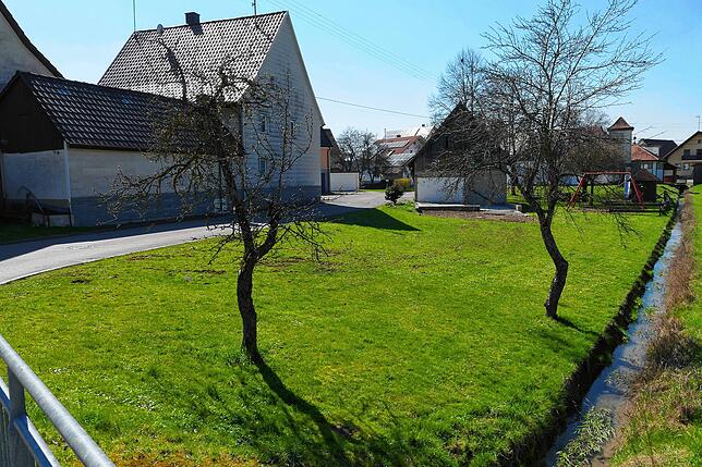 Der Dorfplatz in Altheim soll umgestaltet werden. Im aktuellen Haushalt von Leibertingen sind dafür 550 000 Euro vorgesehen.