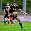 Der Sechser: Luca Schmidt spielt seit seiner C-Junioren-Zeit beim SV 08 Laufenburg. Sein Platz im Landesliga-Team ist im defensiven ...