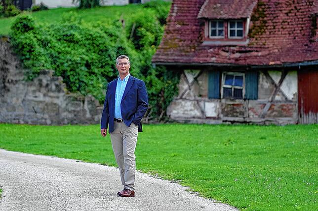 Joachim Burger kandidiert am 28. September für eine zweite Amtszeit als Bürgermeister der Gemeinde Stühlingen. Bild: privat
