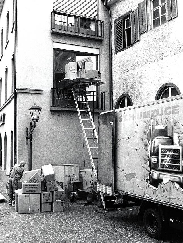 Teilauszug des SÜDKURIERs am Fischmarkt.