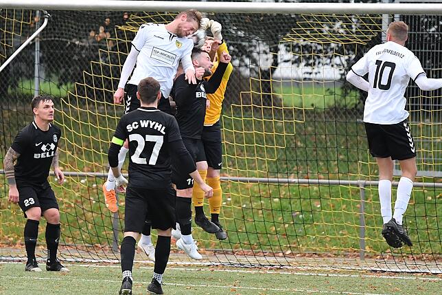 Bild 15: FSV Rheinfelden wartet nach 1:2-Niederlage beim SC Wyhl weiter auf den ersten Sieg &ndash; und wir haben Bilder!