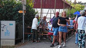 Bild : Bilder vom Daisendorfer Weinfest am Freitagabend rund um die Fruchtscheune von Mathias Bernhard