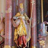 Die Statue des St. Marzellus am Hochaltar.