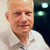 „Bei uns gibt es keine staatlichen Förderprogramme und trotzdem entstehen hier Ladestationen vor allem durch private Investoren und ...