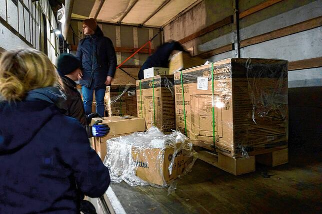 Drei Generatoren wurden mit dem zehnten Hilfstransport in die ukrainische Klinik mit geliefert, die dort dringend gebraucht werden.