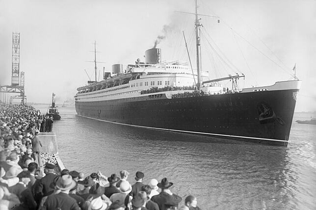 Der Schnelldampfer „Bremen“ des Norddeutschen Lloyd fuhr im Juli 1929 in einem Rekordtempo von 4 Tagen, 17 Stunden und 42 ...