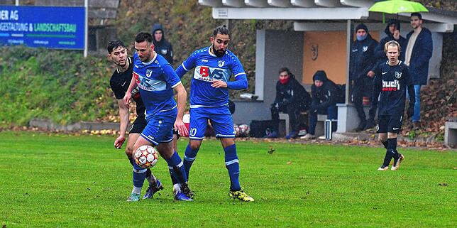 Bild 24: FC Erzingen beendet im Nebel den Siegeszug des SV Buch &ndash; und wir haben die Bilder!