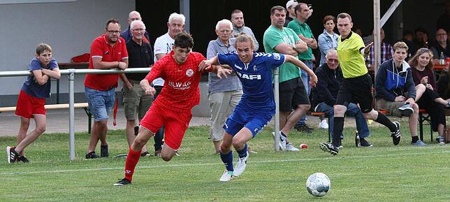 Bild 21: SC Freiburg U17 mit Luis Weber und Marek Bleise besiegen den FC Winterthur U18 mit 5:1 &ndash; und wir haben die Bilder!
