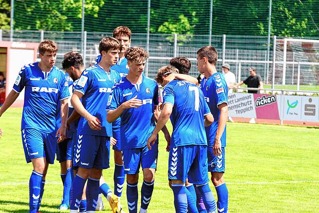 Bild 9: Nachwuchs des SC Freiburg verliert Testspiel in Jestetten &ndash; und wir haben Bilder!