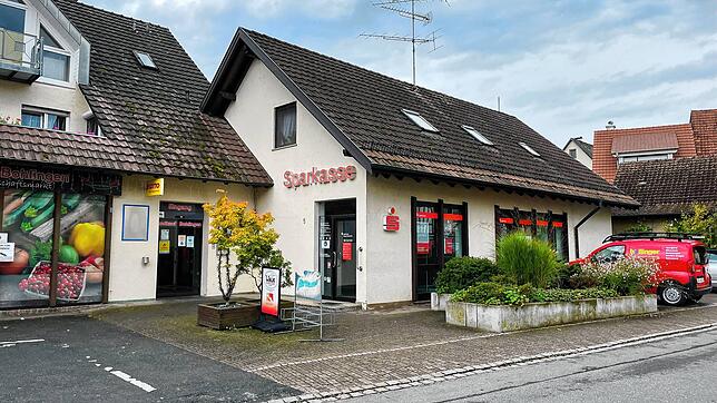Sorgt in Bohlingen mächtig für Wirbel: Die Sparkasse Hegau-Bodensee schließt ihre Selbstbedienungs-Filiale im größten Singener Stadtteil ...