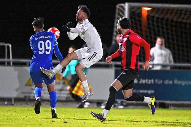Bild 37: FSV Rheinfelden gewinnt Derby gegen SV 08 Laufenburg mit 2:1 – und wir haben Bilder!